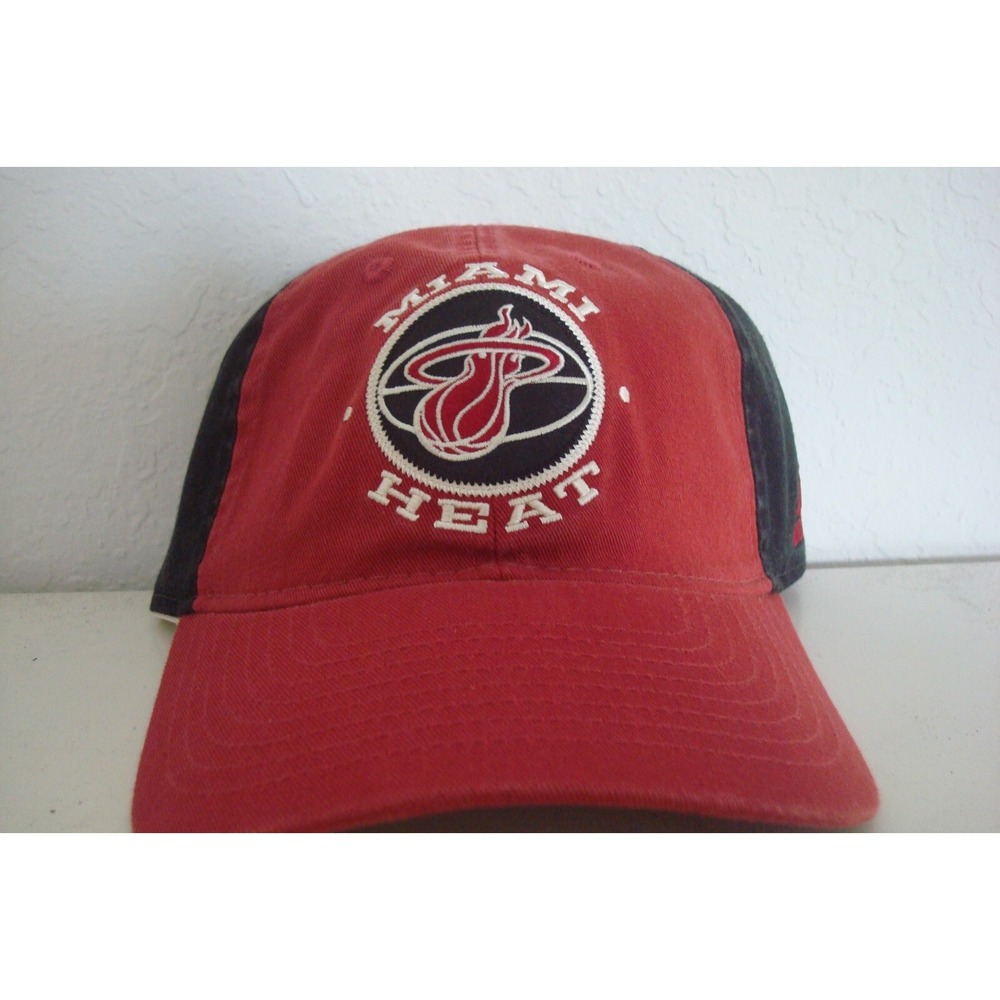 MIAMI HEAT ADIDAS BEACH GOLF STRAPBACK DEADSTOCK HAT CAP VINTAGE A4